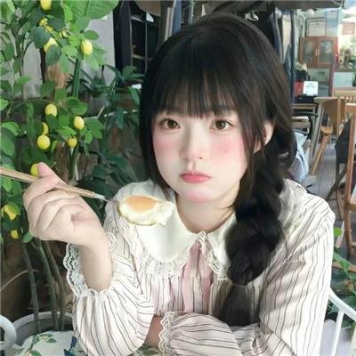 聪明的金发美女